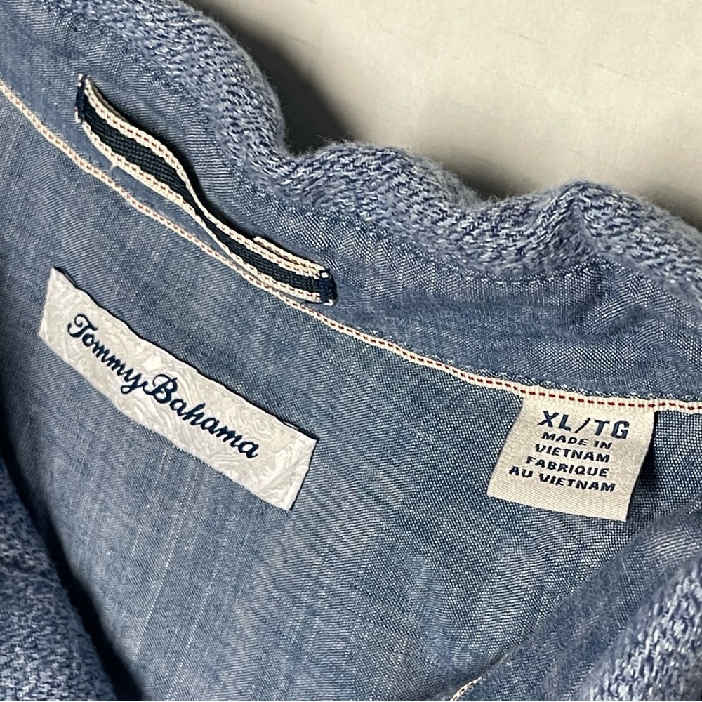 Tommy Bahama Men’s XL Blue Button Down Long Sleeve Front Pocket 100% Cotton - Picture 5 of 10